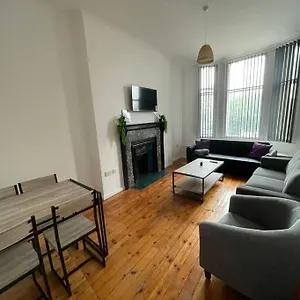  Apartment Spacious Flat For 6 Center Gs305 United Kingdom